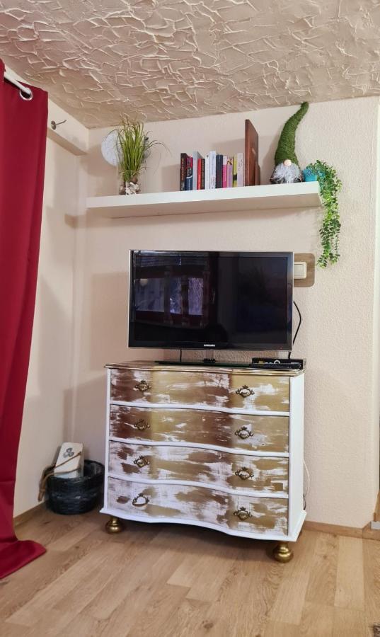 Ferienwohnung Im Garten Eden Grünberg Exterior foto